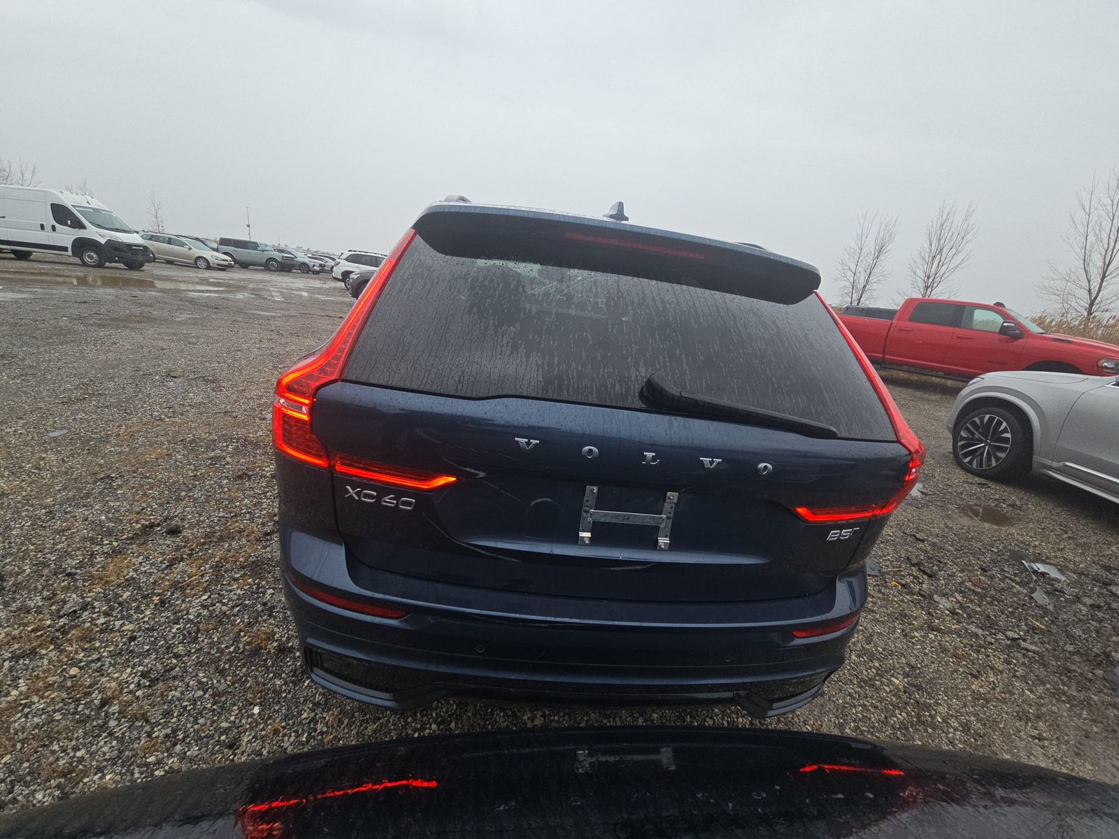 2025 Volvo XC60 B5 Plus AWD