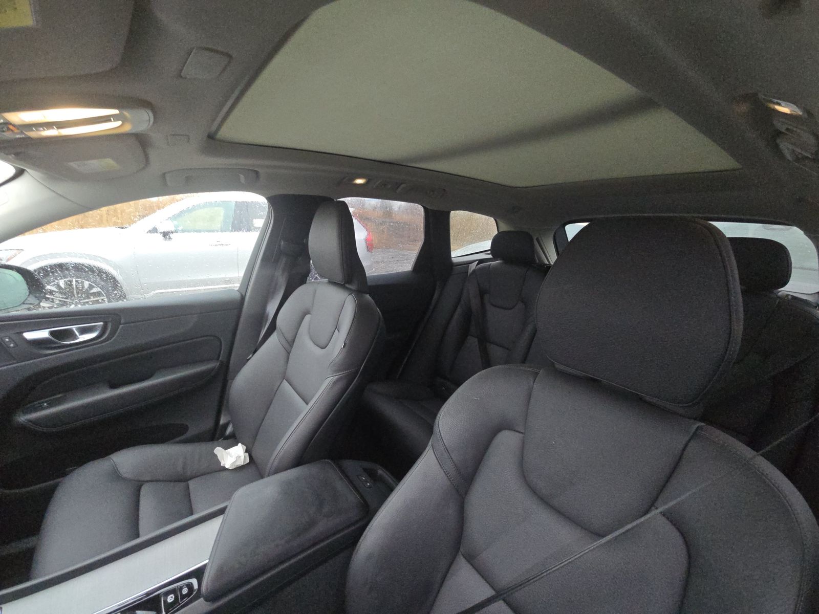 2025 Volvo XC60 B5 Plus AWD