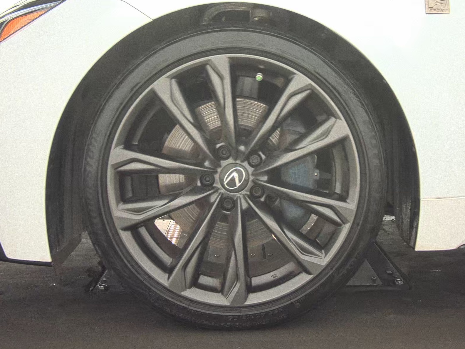 2023 Lexus IS IS 350 F SPORT Design RWD