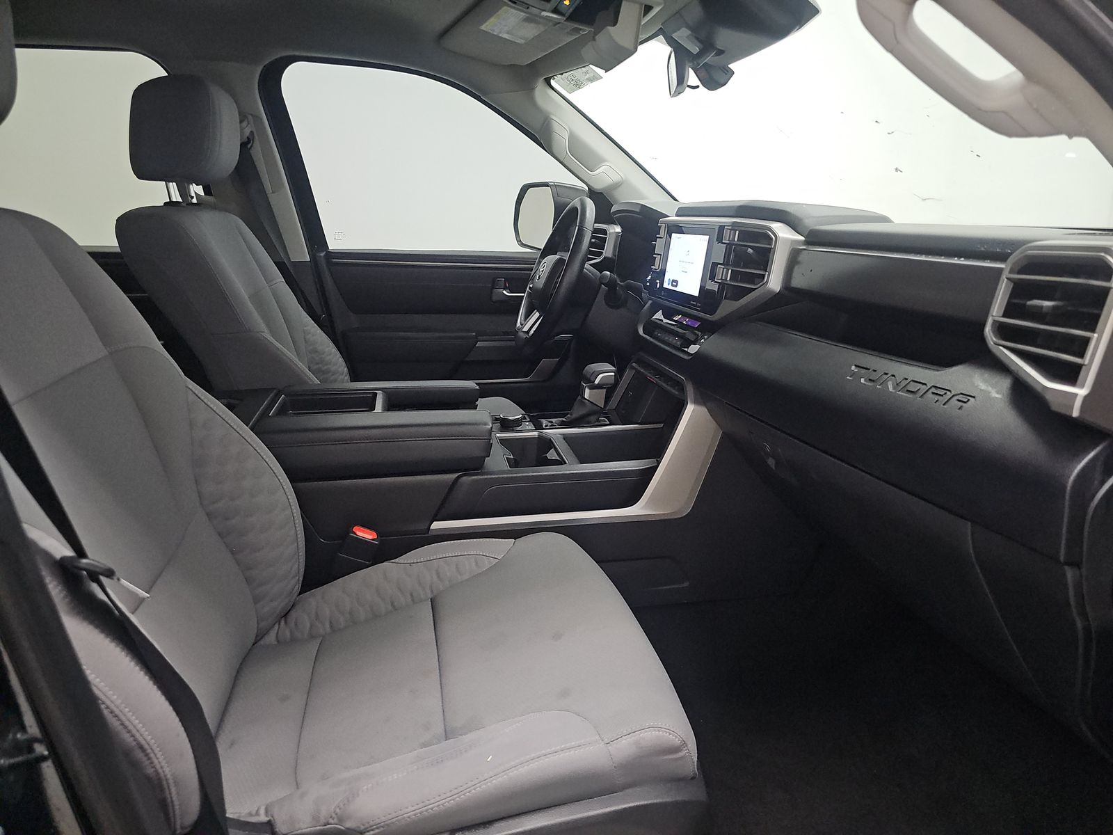 2024 Toyota Tundra SR5 AWD