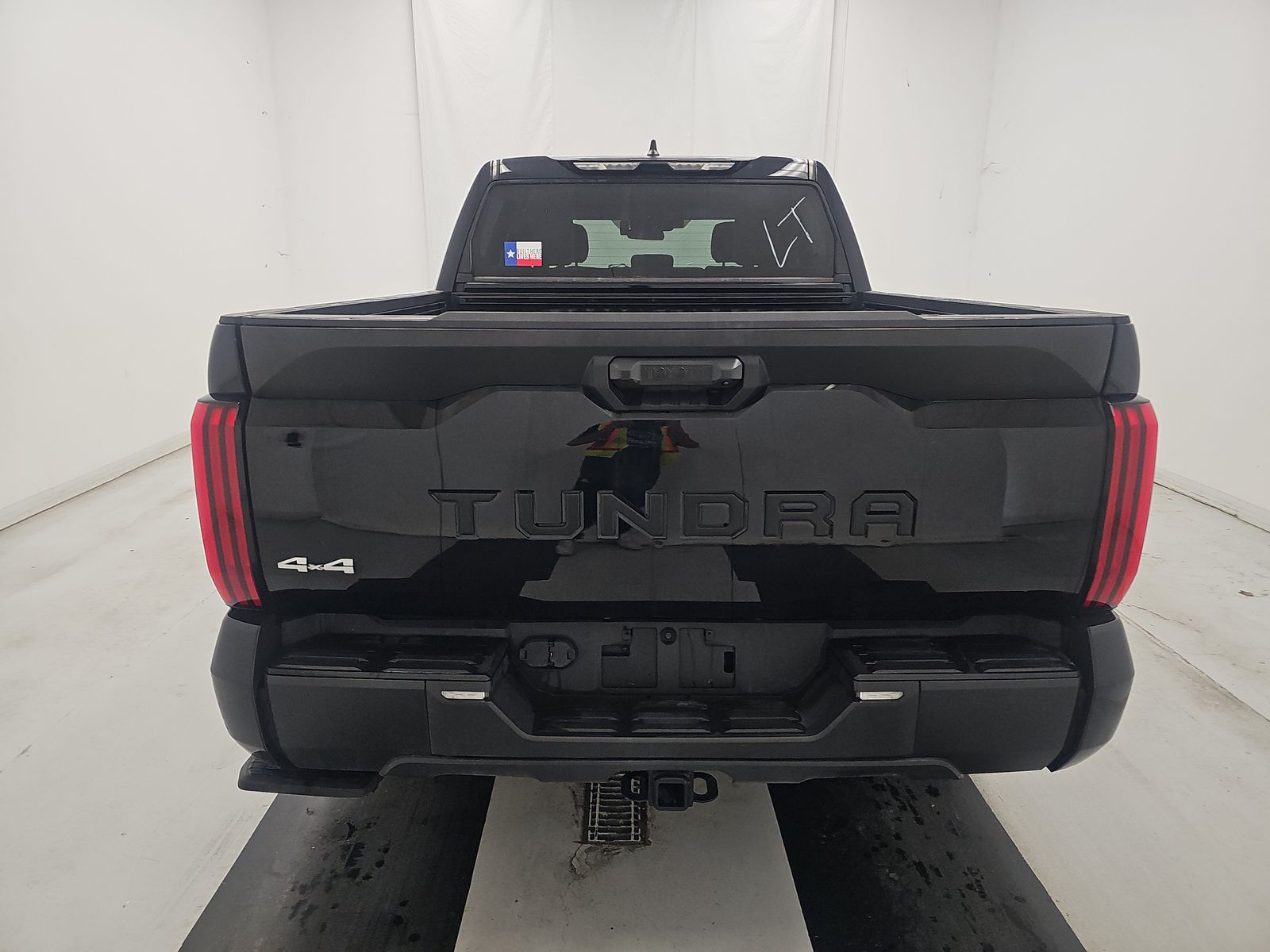 2024 Toyota Tundra SR5 AWD