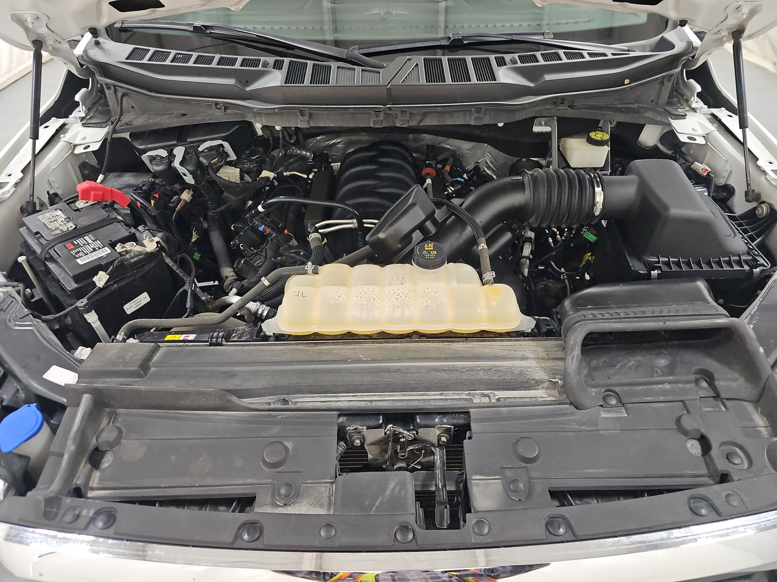 2022 Ford F-150 XLT AWD