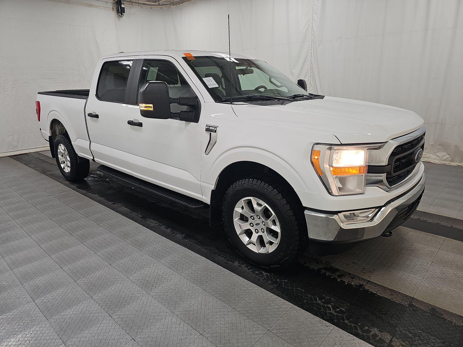 2022 Ford F-150 XLT AWD