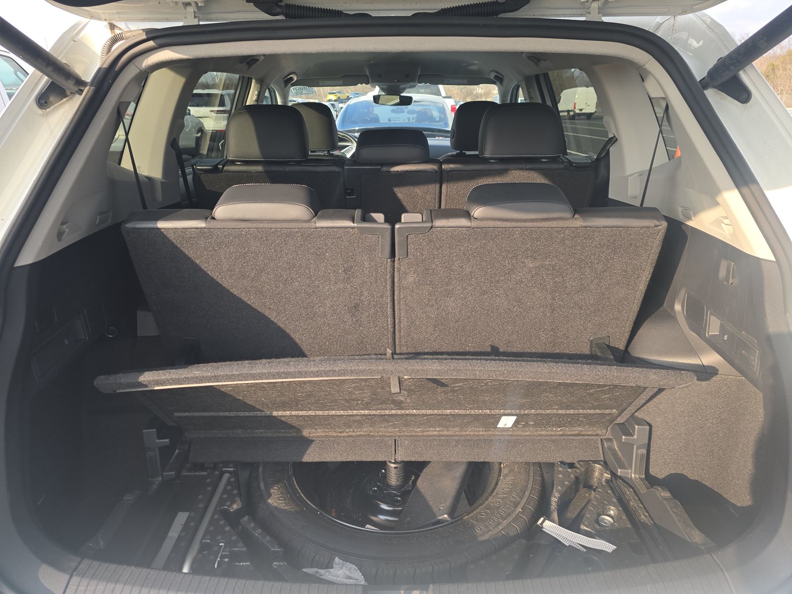 2024 Volkswagen Tiguan 2.0T SE FWD