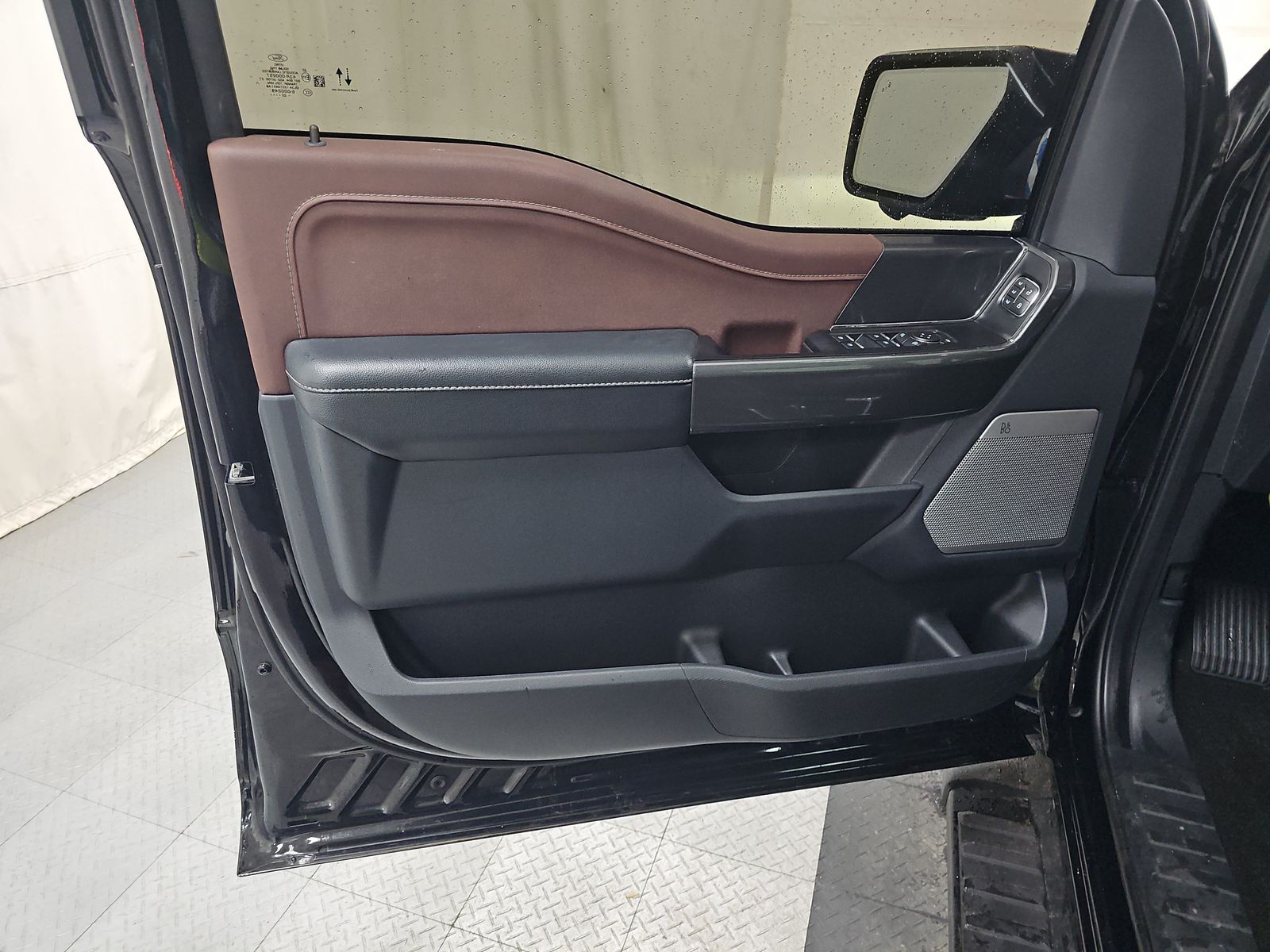 2022 Ford F-150 Hybrid Lariat AWD