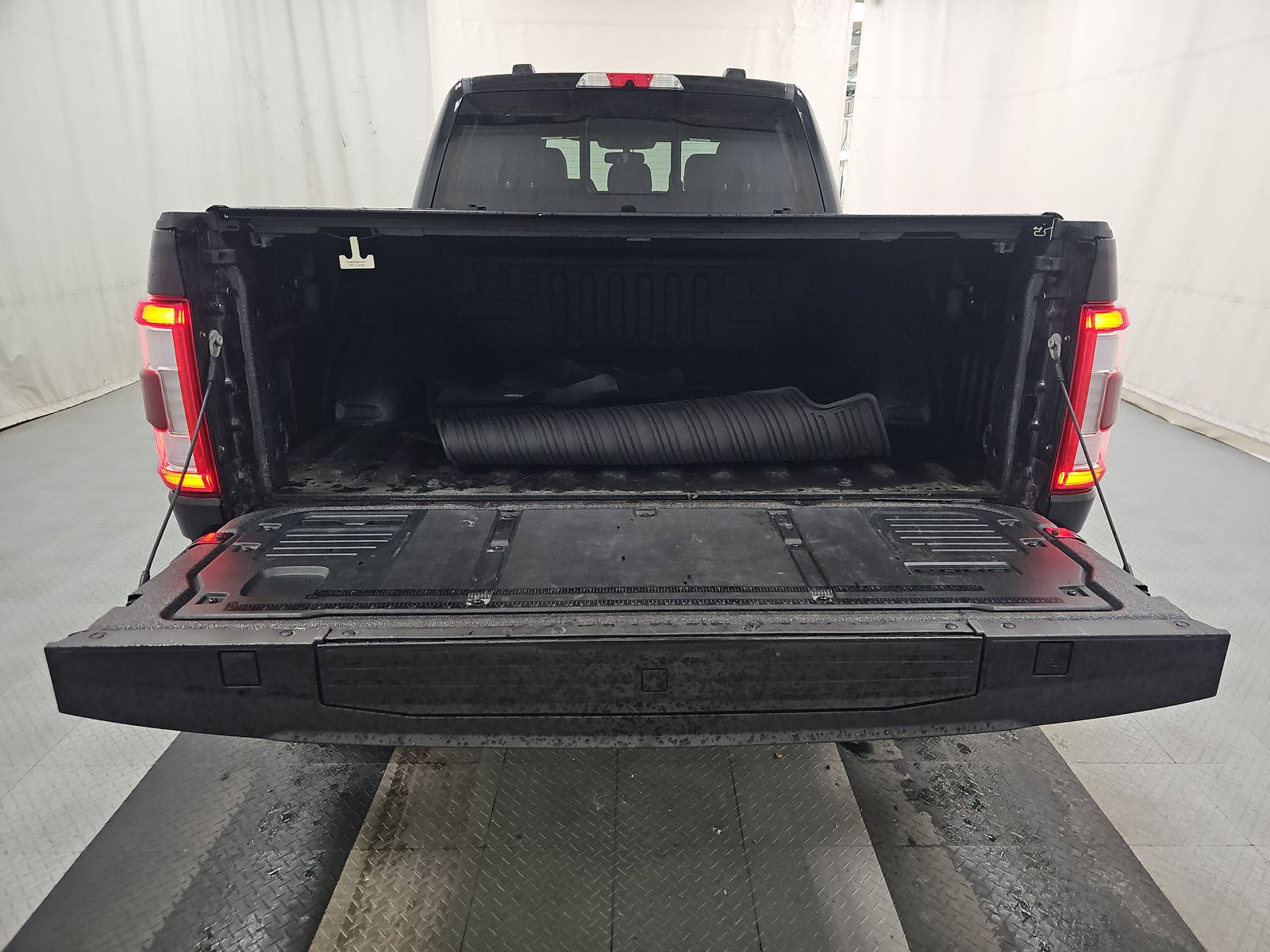 2022 Ford F-150 Hybrid Lariat AWD