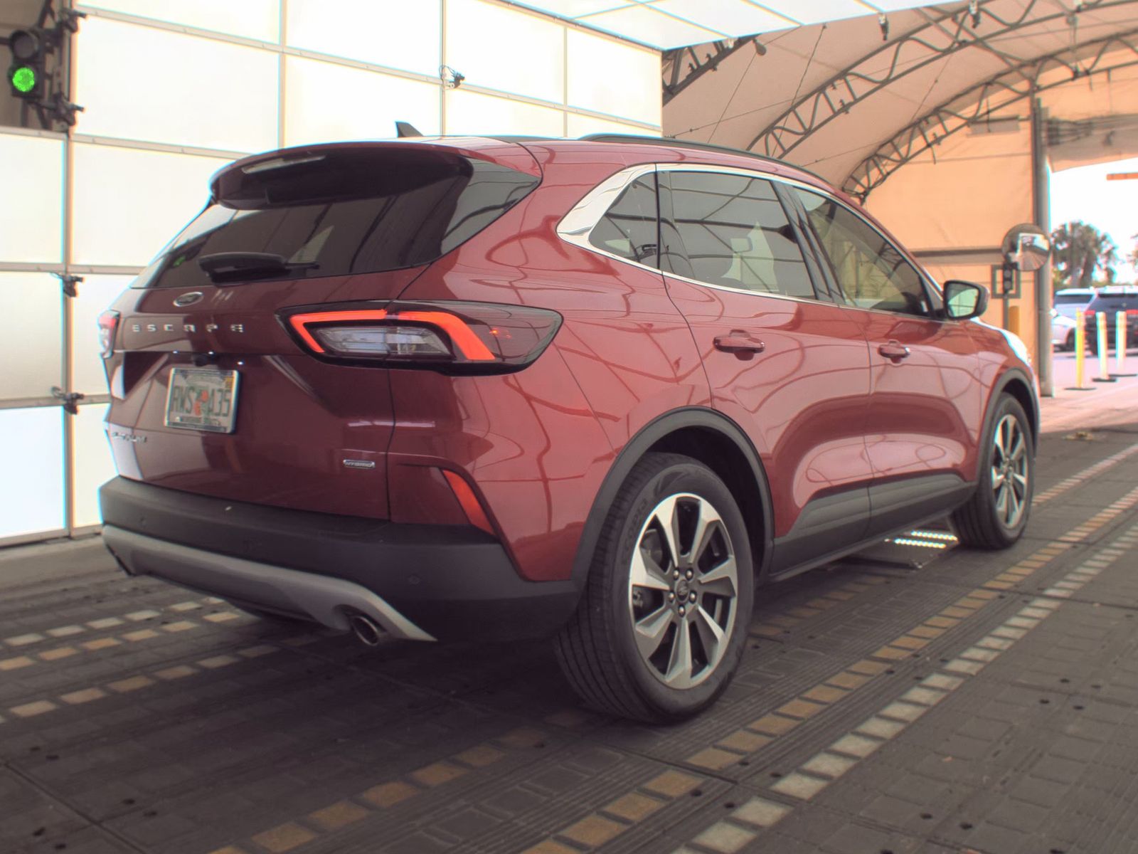 2025 Ford Escape Hybrid Platinum FWD