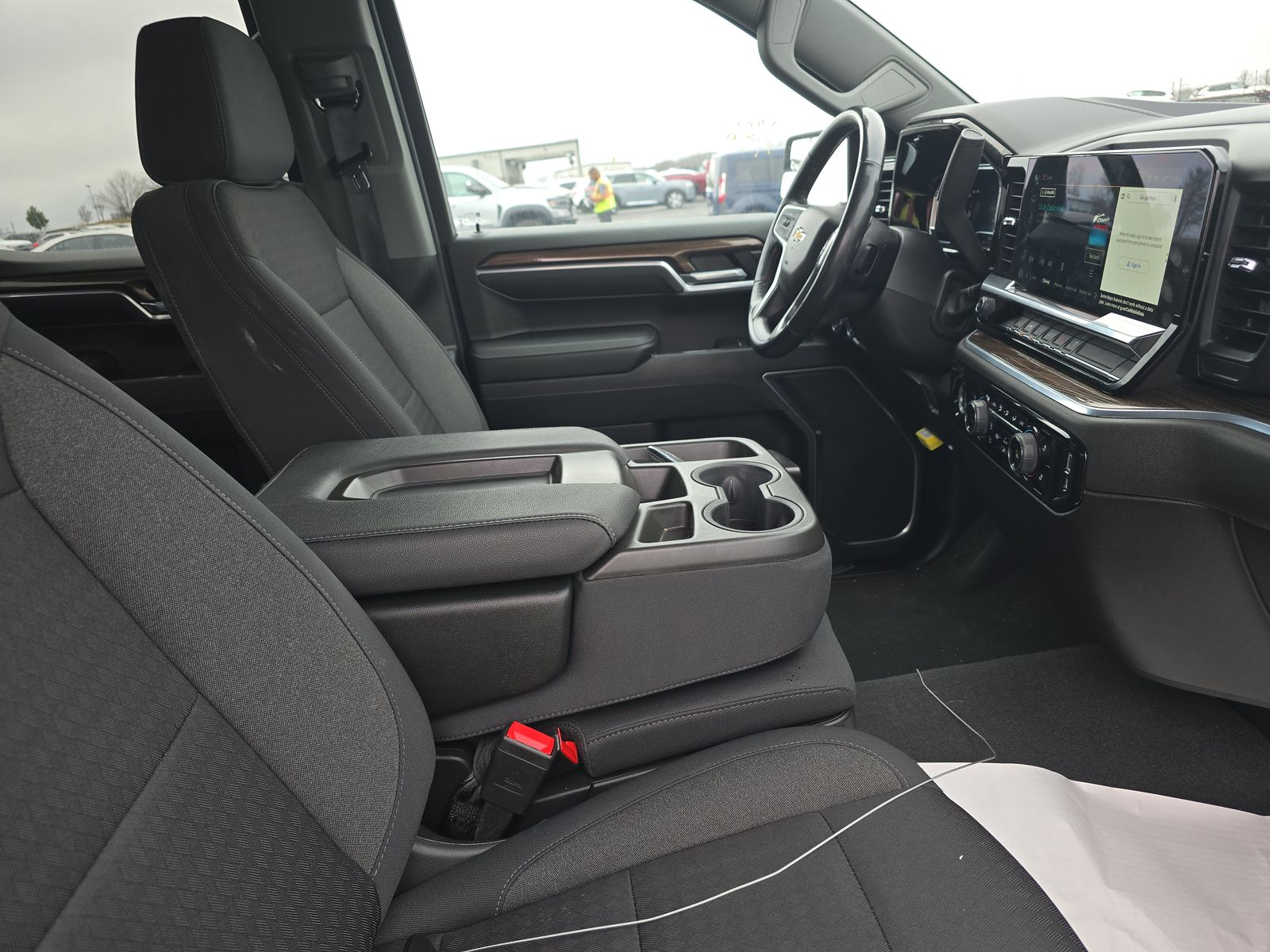 2022 Chevrolet Silverado 1500 LT AWD