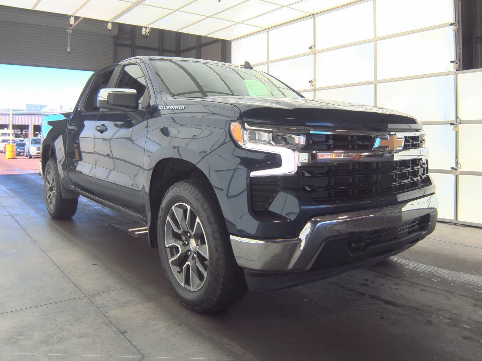 2022 Chevrolet Silverado 1500 LT AWD