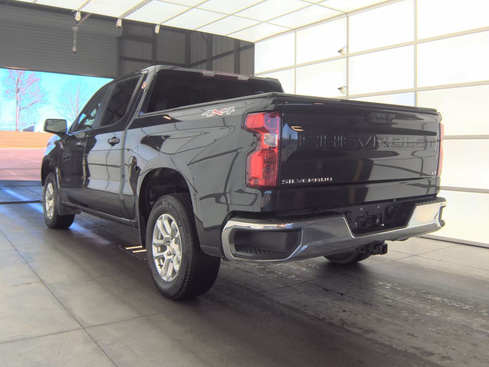 2023 Chevrolet Silverado 1500 LT AWD