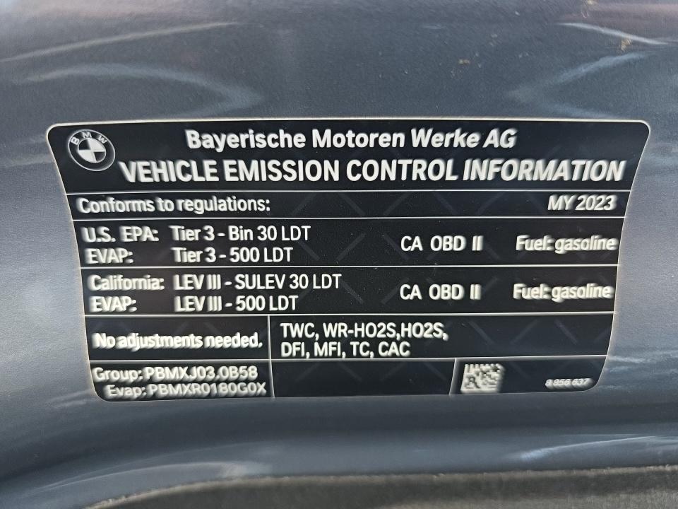 2023 BMW X7 xDrive40i AWD