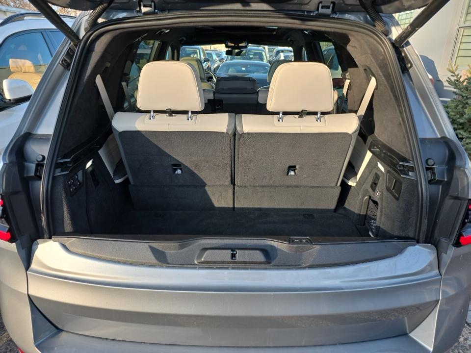 2023 BMW X7 xDrive40i AWD