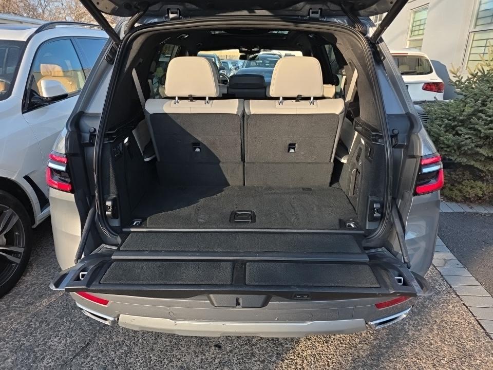 2023 BMW X7 xDrive40i AWD