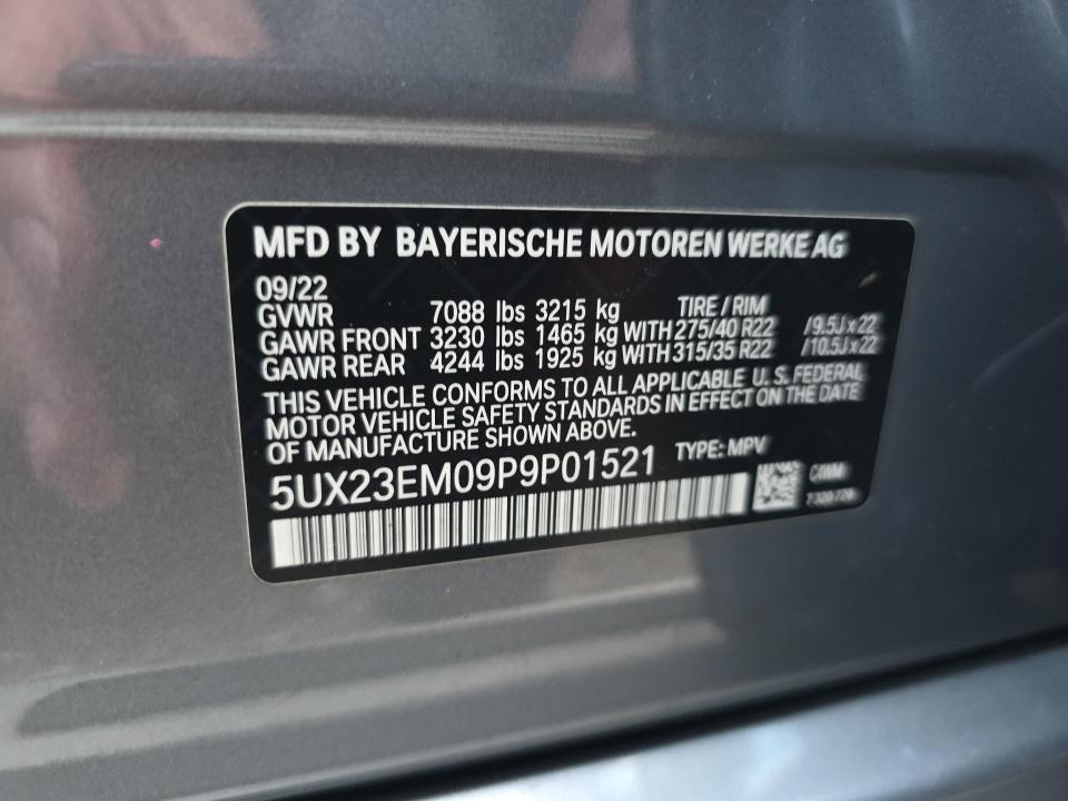 2023 BMW X7 xDrive40i AWD