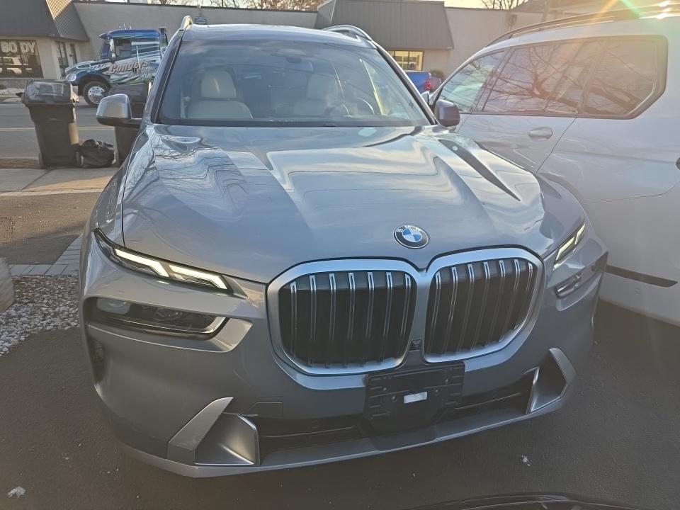 2023 BMW X7 xDrive40i AWD