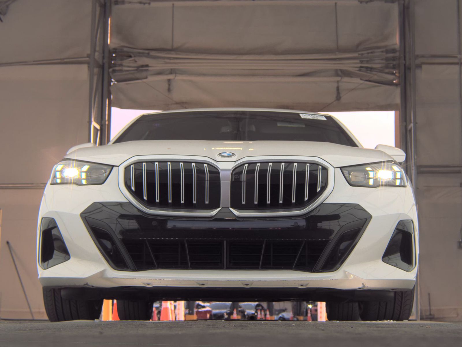 2025 BMW 5 Series 530i RWD