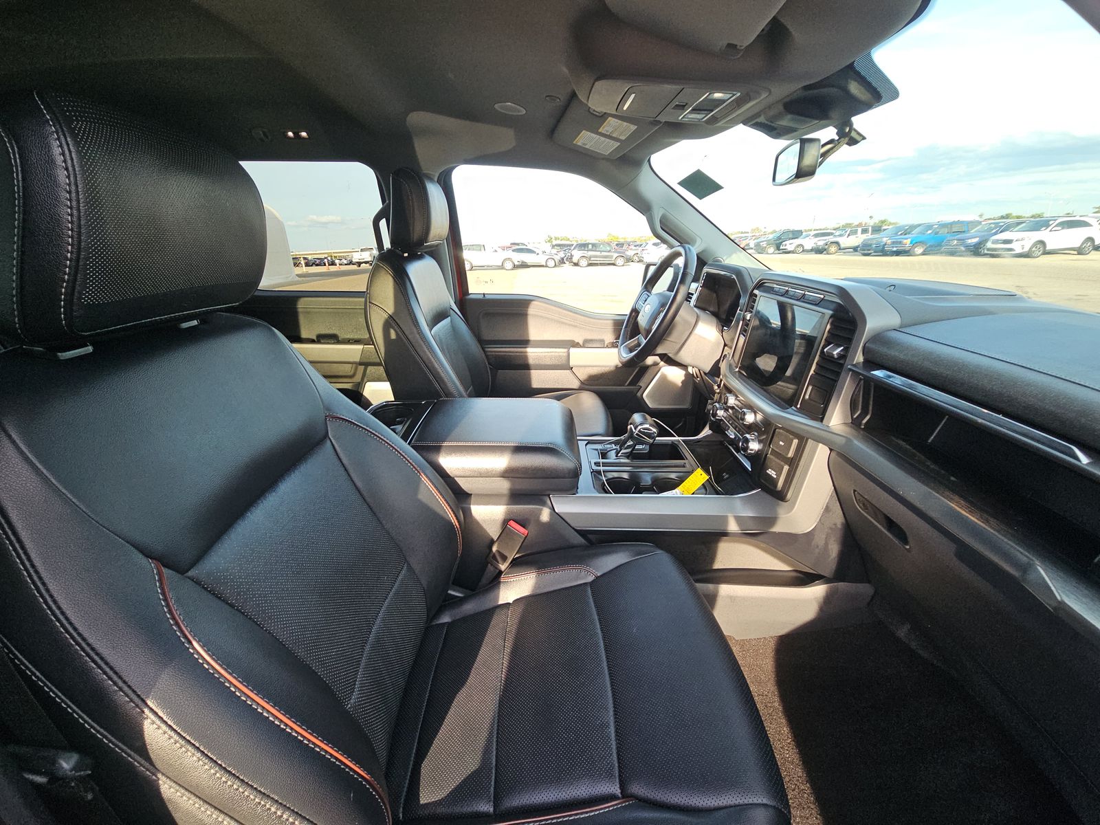 2022 Ford F-150 Lariat FWD