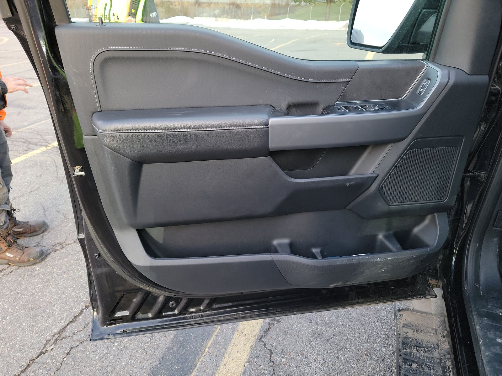 2025 Ford F-150 XLT AWD