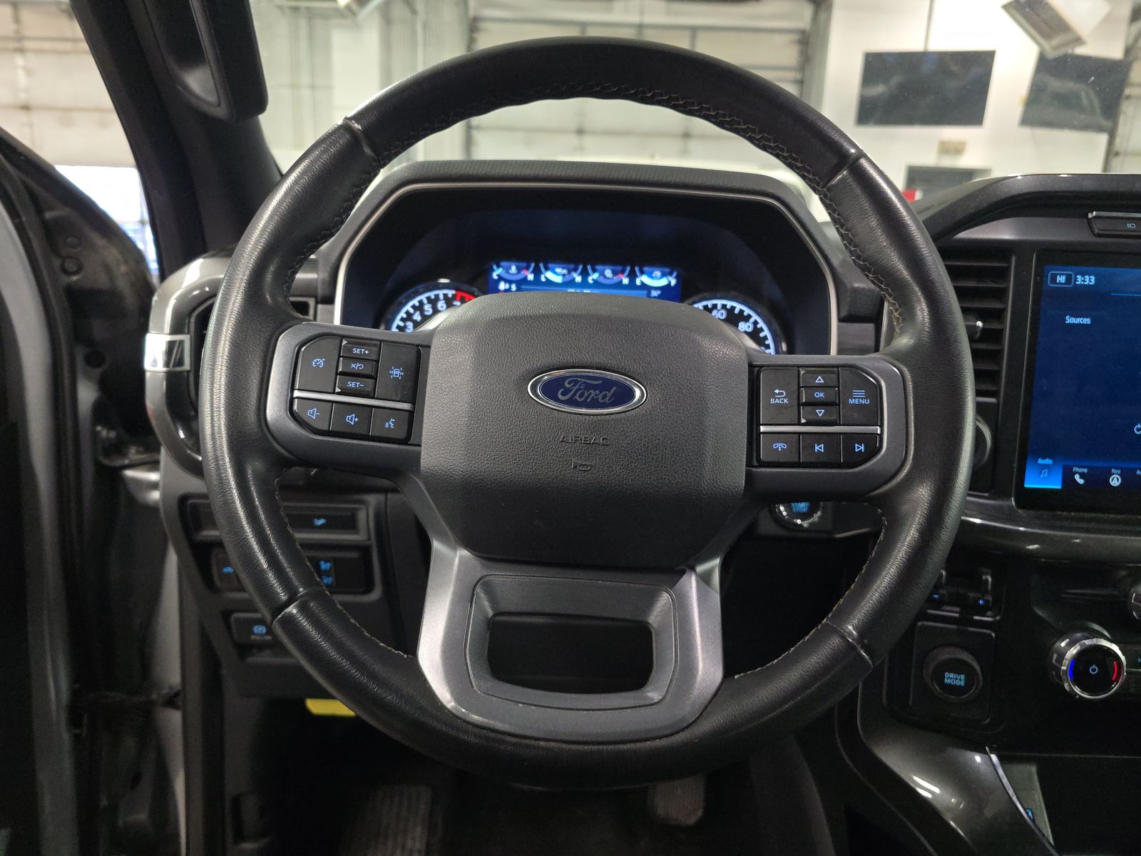 2023 Ford F-150 XLT RWD