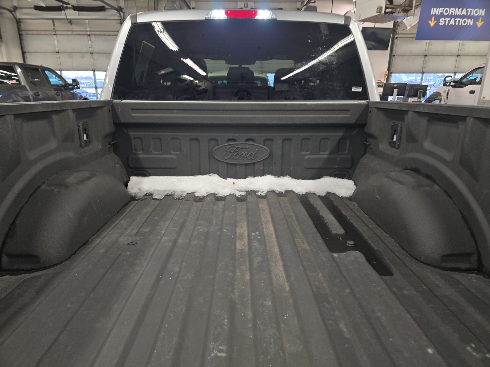 2023 Ford F-150 XLT RWD