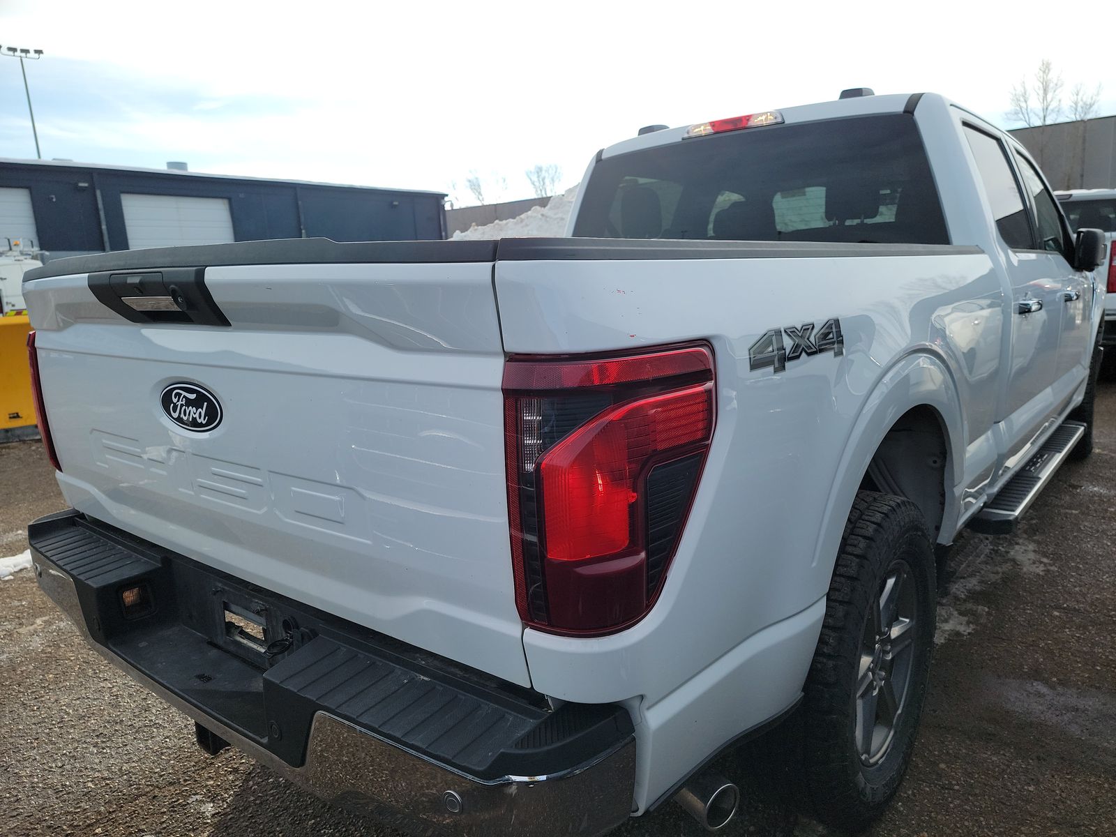 2024 Ford F-150 XLT AWD