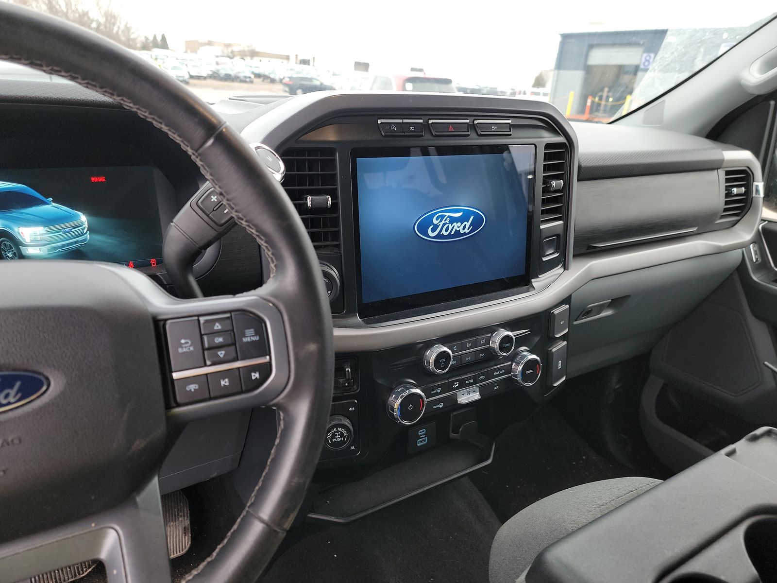 2024 Ford F-150 XLT AWD