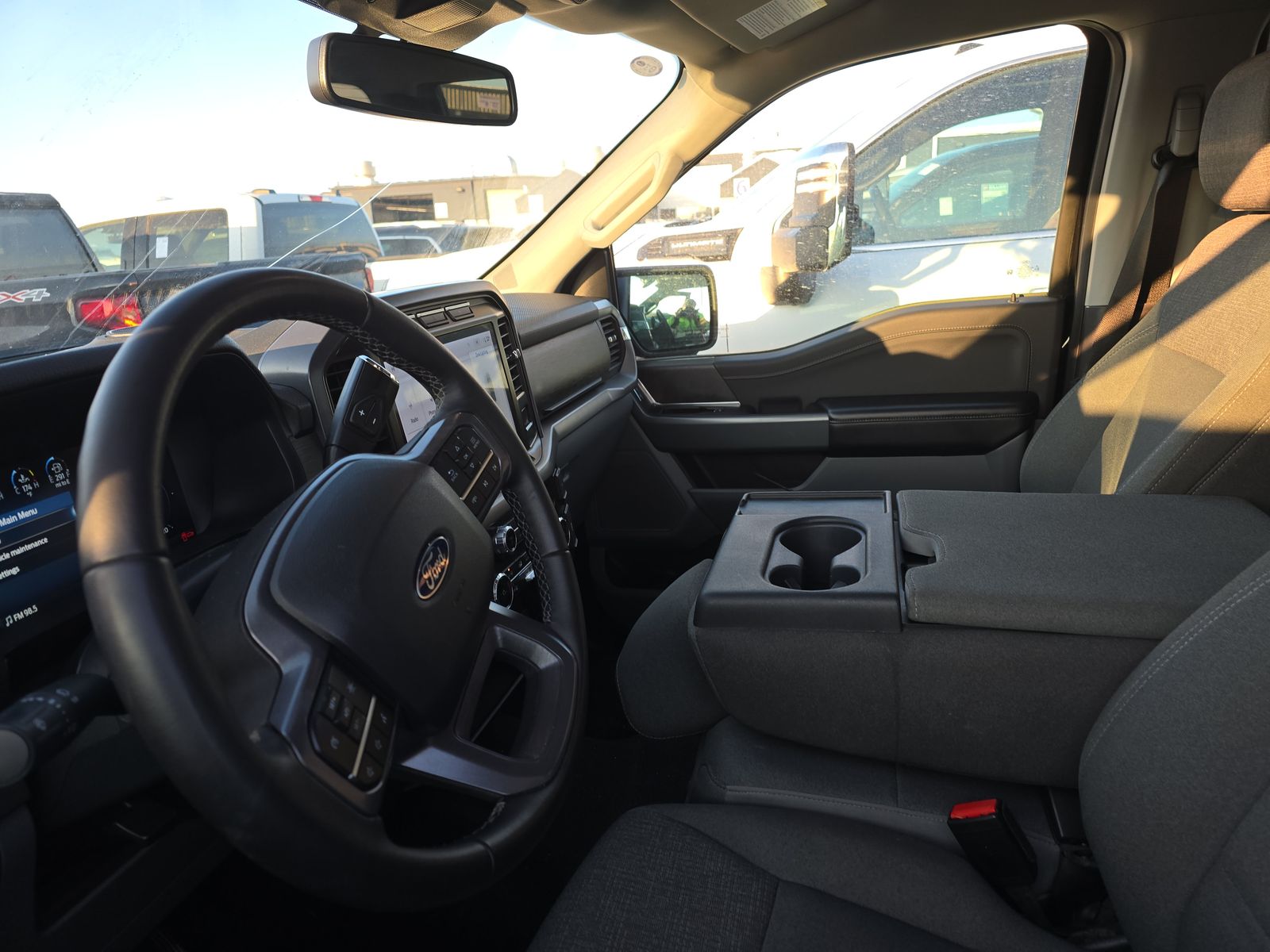 2024 Ford F-150 XLT AWD