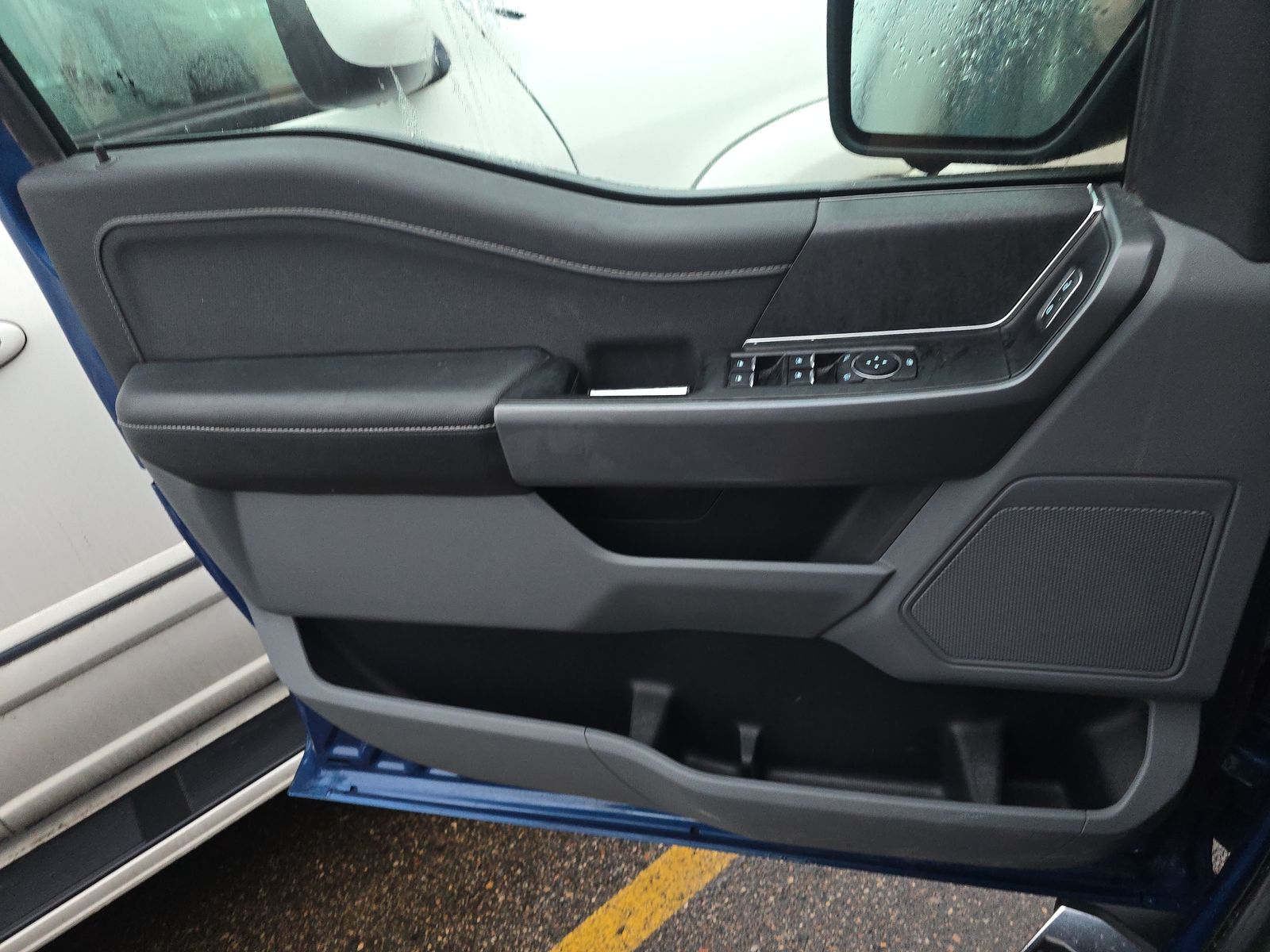 2024 Ford F-150 XLT AWD