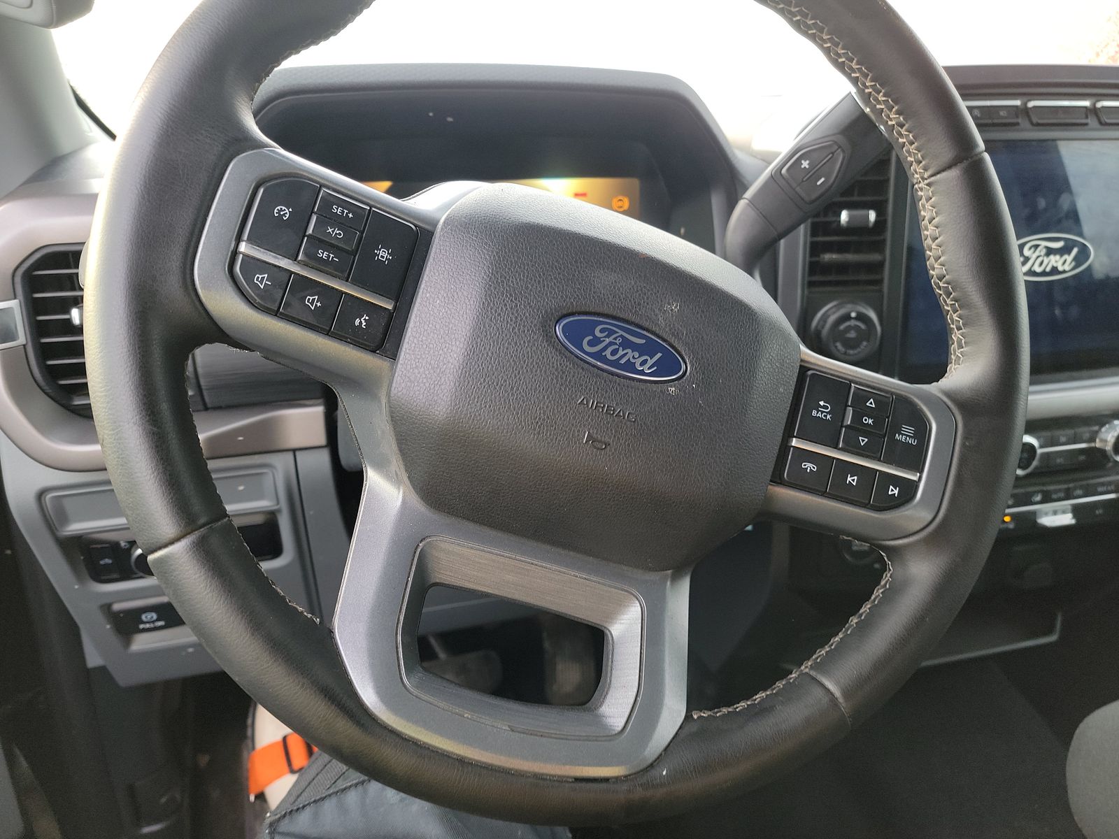 2024 Ford F-150 XLT AWD