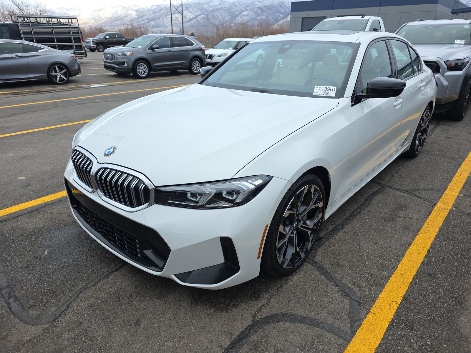 2025 BMW 3 Series 330i xDrive AWD