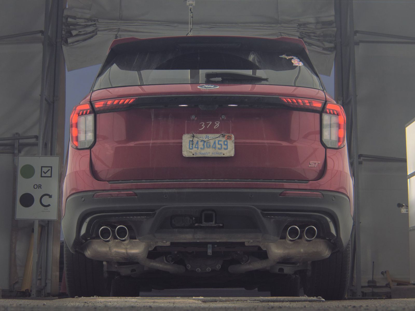 2025 Ford Explorer ST AWD