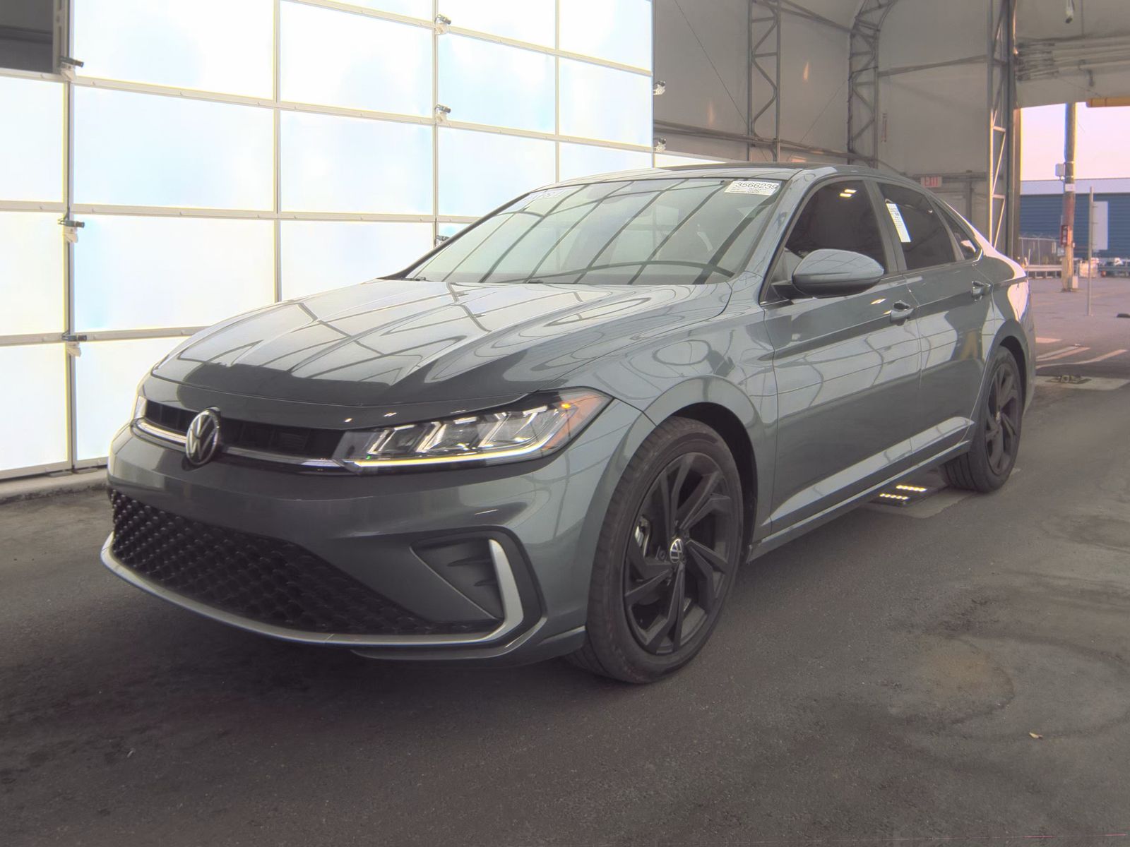 2025 Volkswagen Jetta 1.5T SE FWD