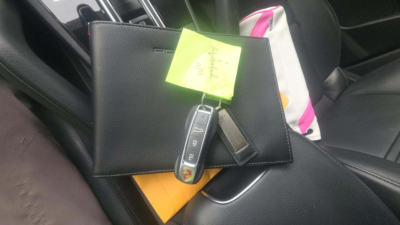 2023 Porsche Cayenne S Platinum Edition AWD