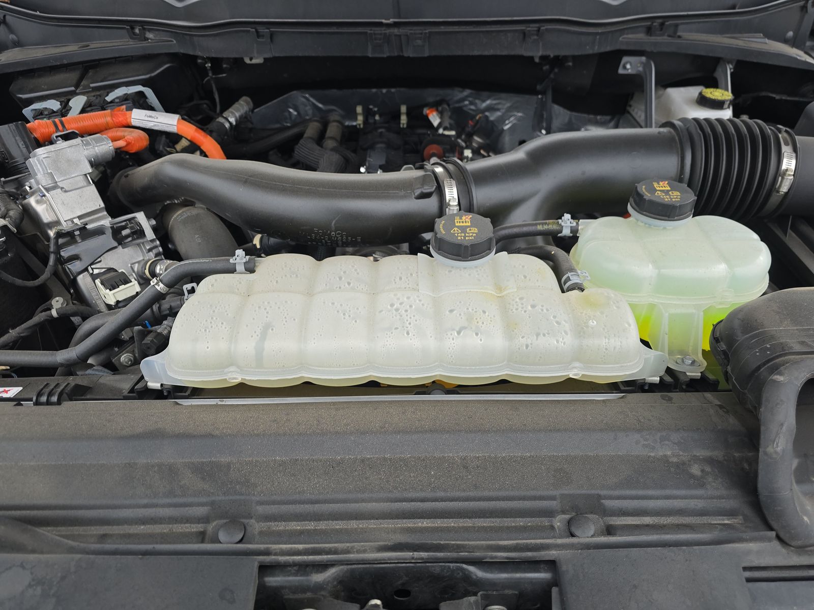 2025 Ford F-150 Hybrid XLT AWD