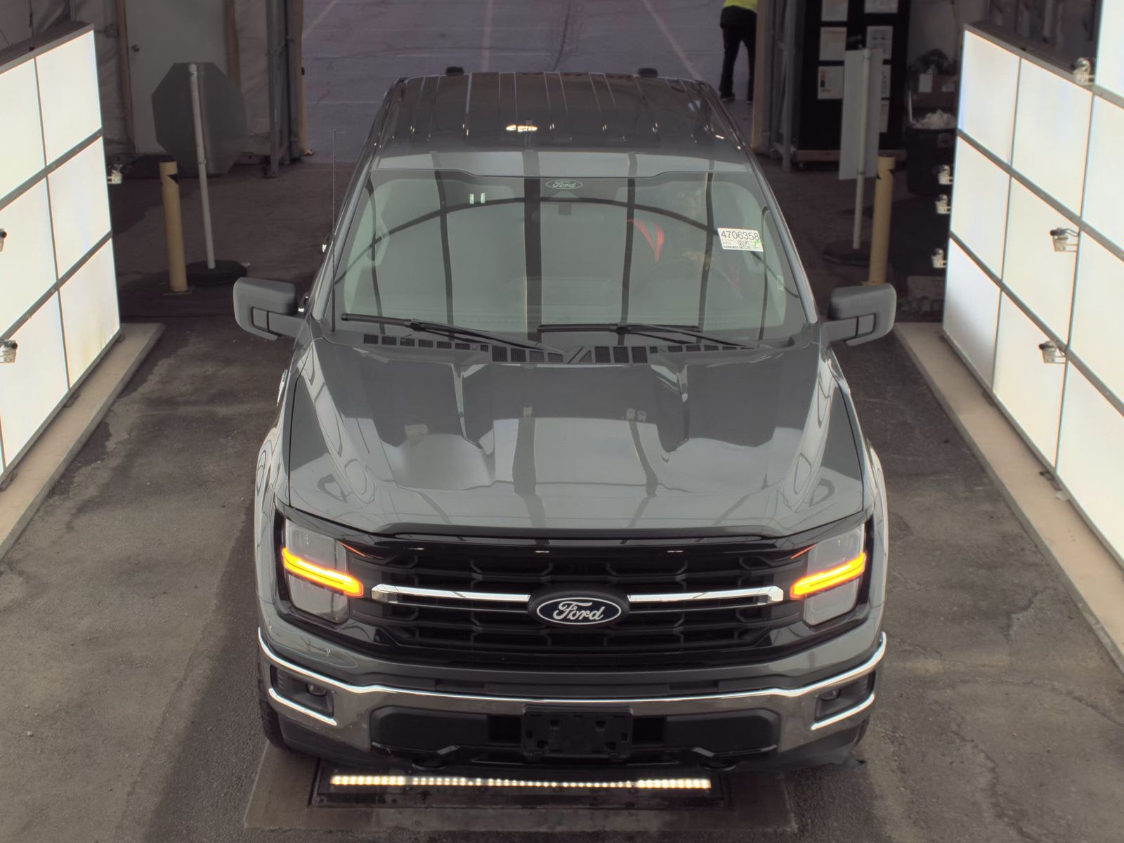 2025 Ford F-150 Hybrid XLT AWD