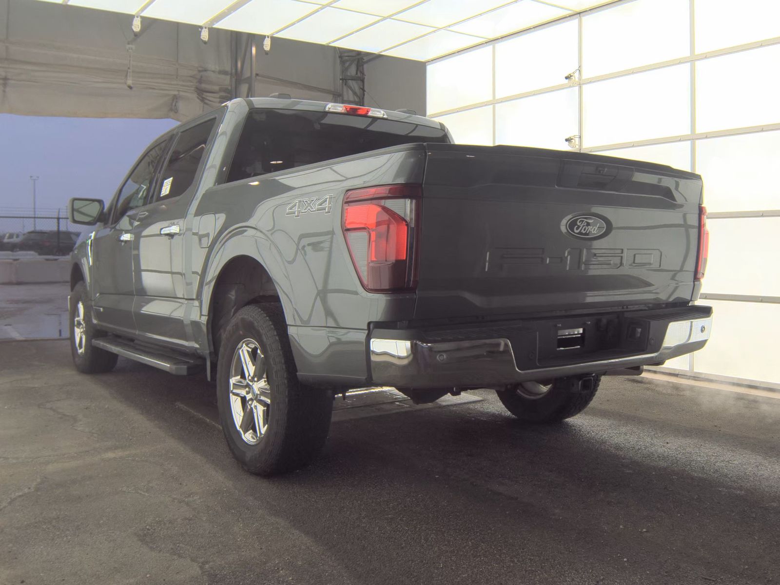 2025 Ford F-150 Hybrid XLT AWD