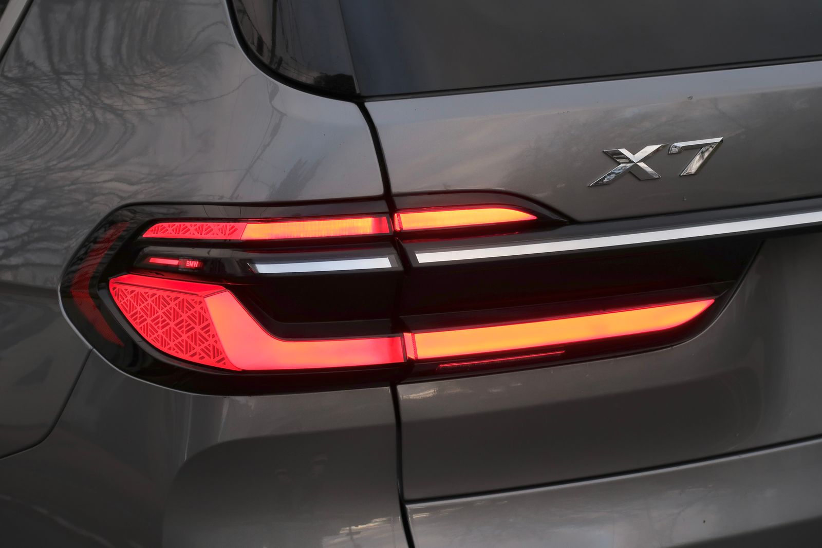 2023 BMW X7 xDrive40i AWD