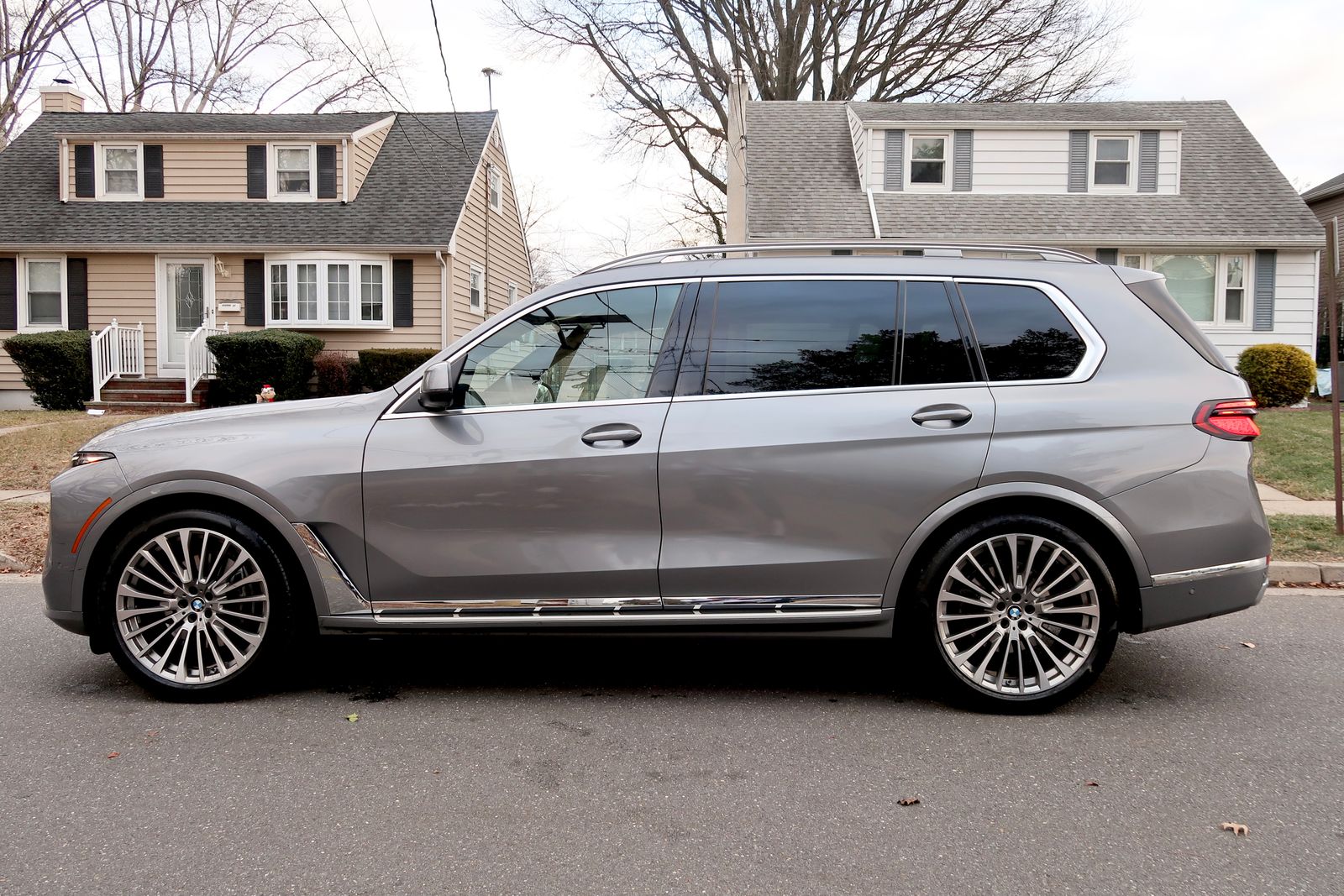 2023 BMW X7 xDrive40i AWD