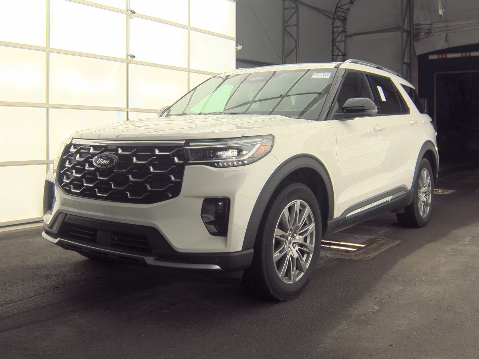 2025 Ford Explorer Platinum AWD