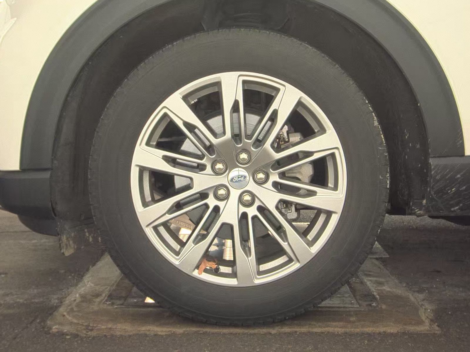 2025 Ford Explorer Platinum AWD