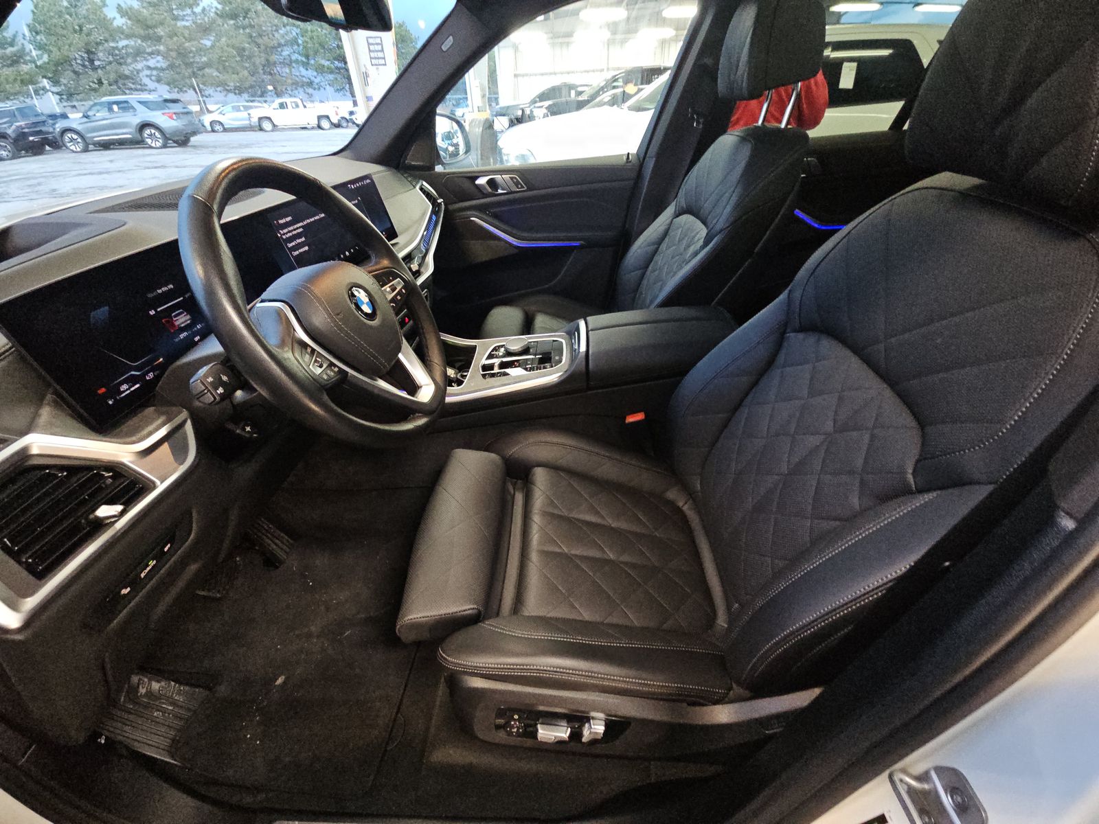 2025 BMW X5 xDrive40i AWD