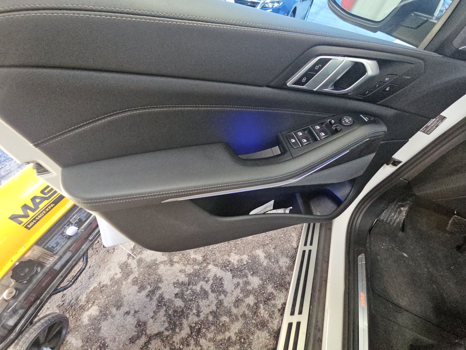 2025 BMW X5 xDrive40i AWD