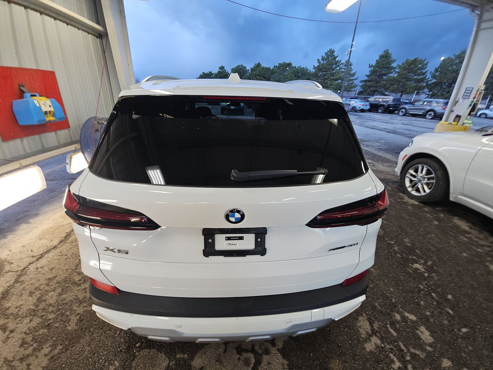 2025 BMW X5 xDrive40i AWD