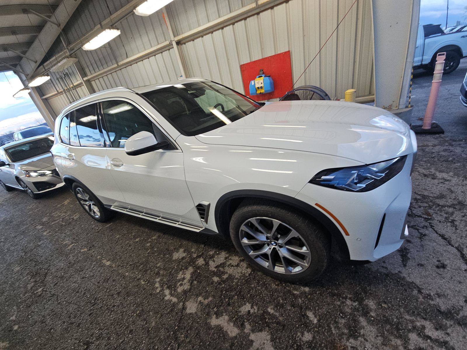2025 BMW X5 xDrive40i AWD