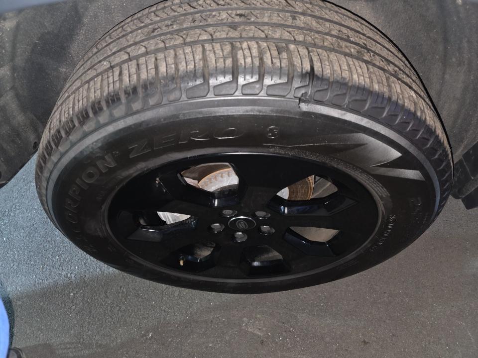 2023 Land Rover Defender 110 30th Anniversary Edition AWD