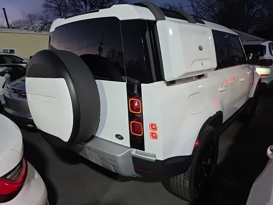 2023 Land Rover Defender 110 30th Anniversary Edition AWD