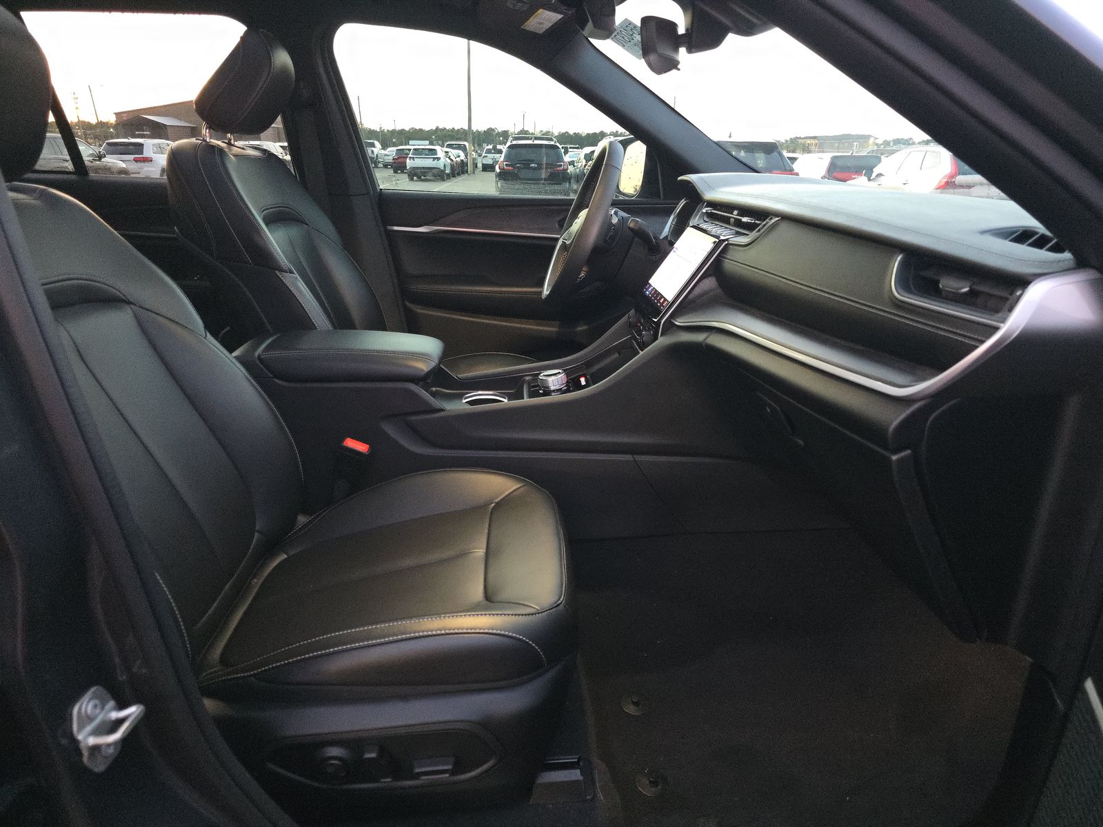 2024 Jeep Grand Cherokee Limited RWD