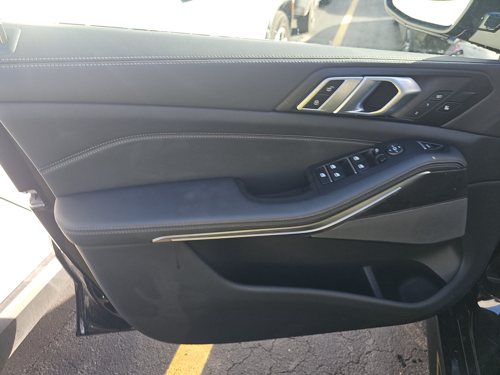 2025 BMW X5 xDrive40i AWD