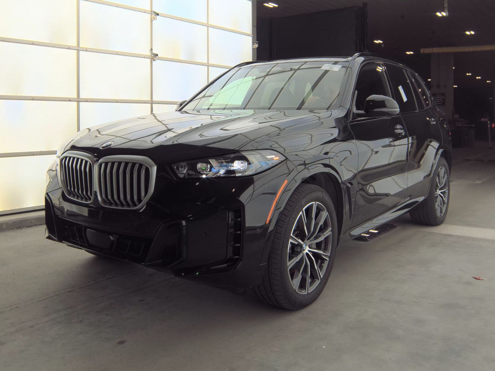 2025 BMW X5 xDrive40i AWD
