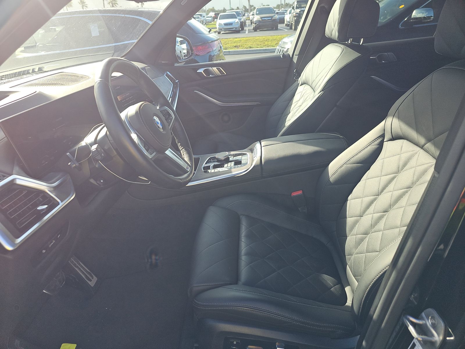 2025 BMW X5 xDrive40i AWD